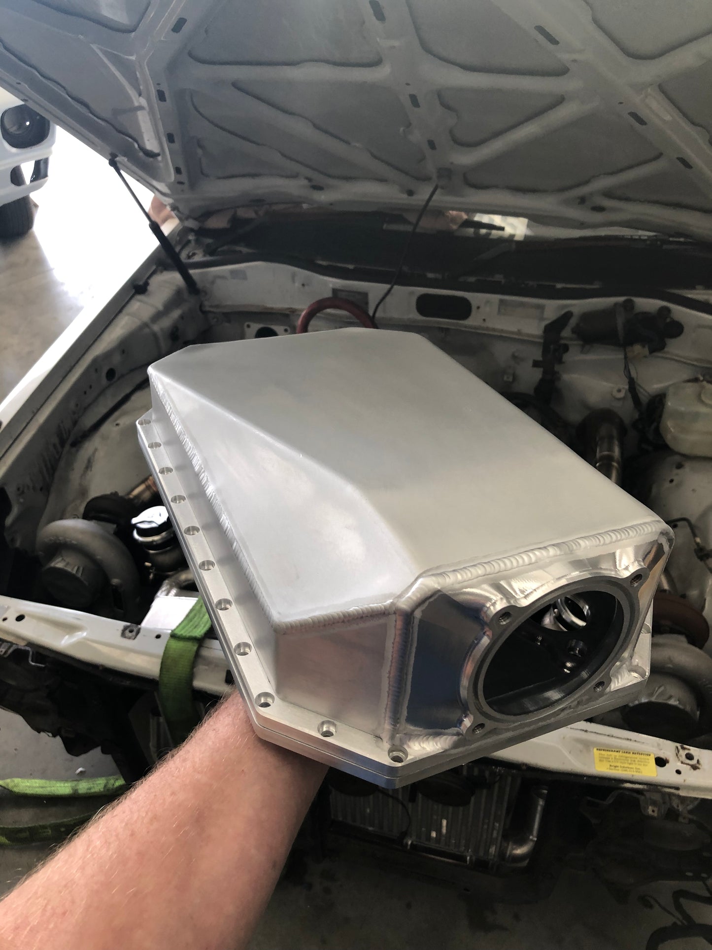 IMR front-facing alloy intake plenum for the Toyota 1UZ V8